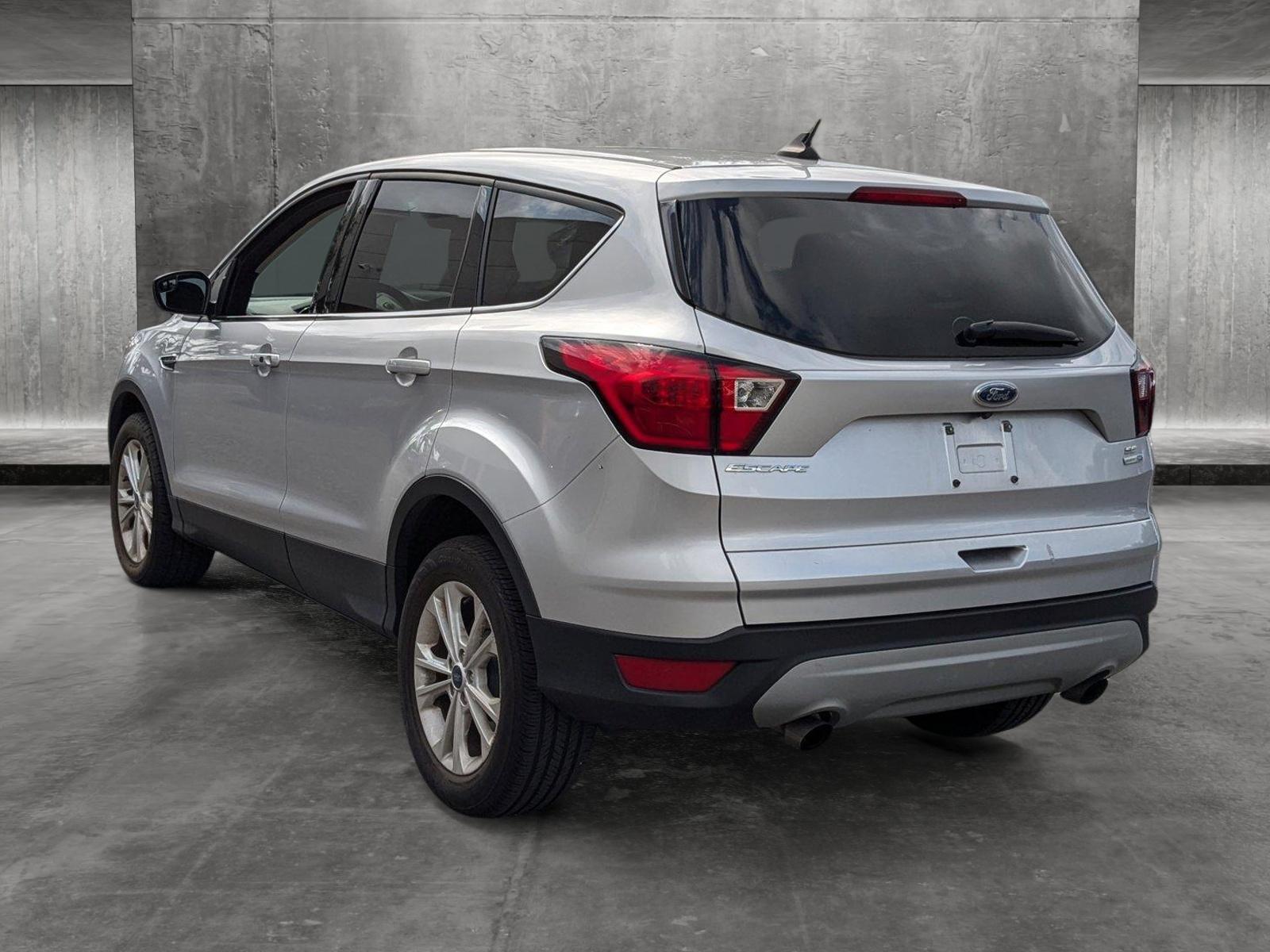 2019 Ford Escape Vehicle Photo in Miami, FL 33015