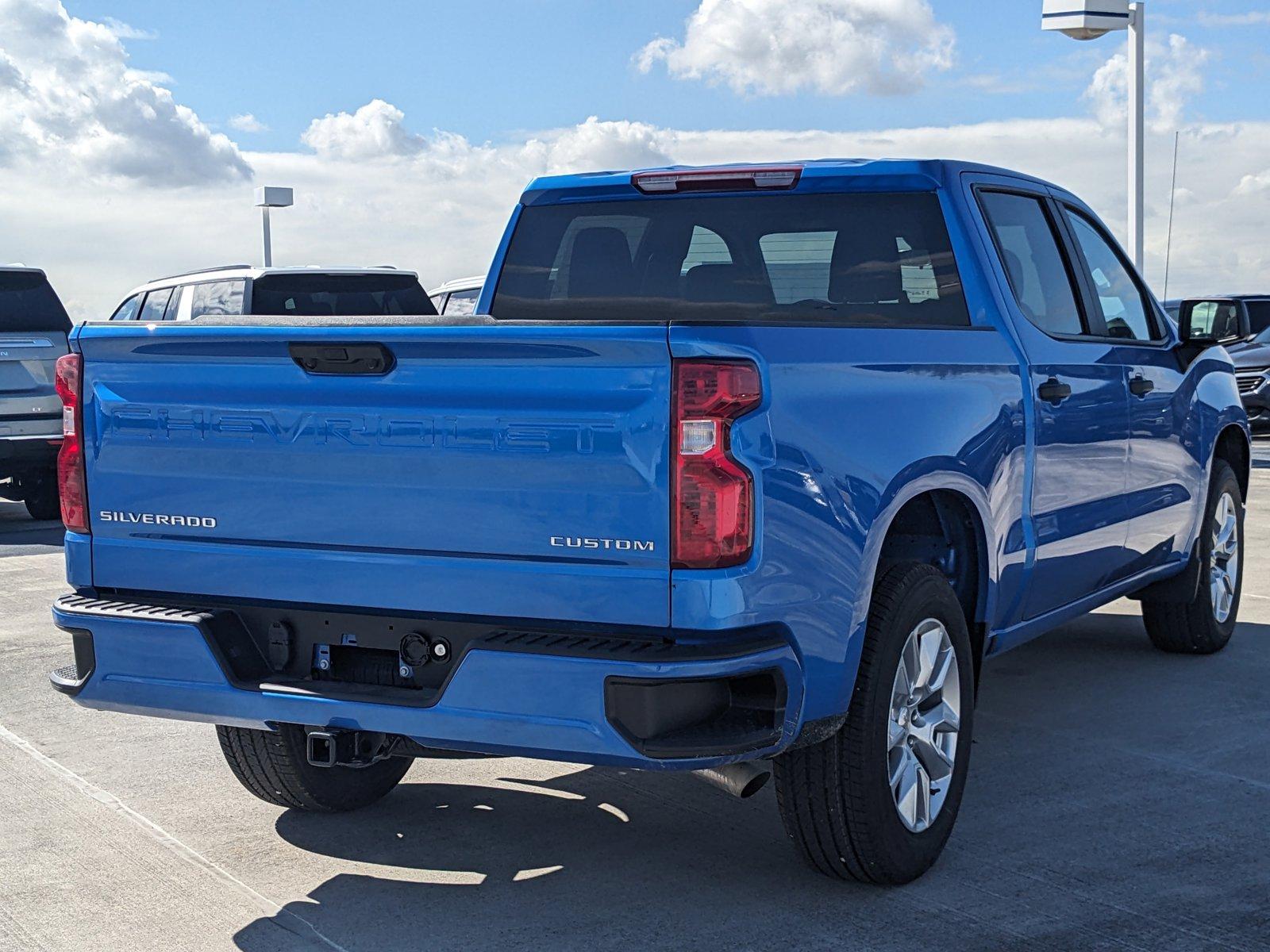 2025 Chevrolet Silverado 1500 Vehicle Photo in MIAMI, FL 33172-3015