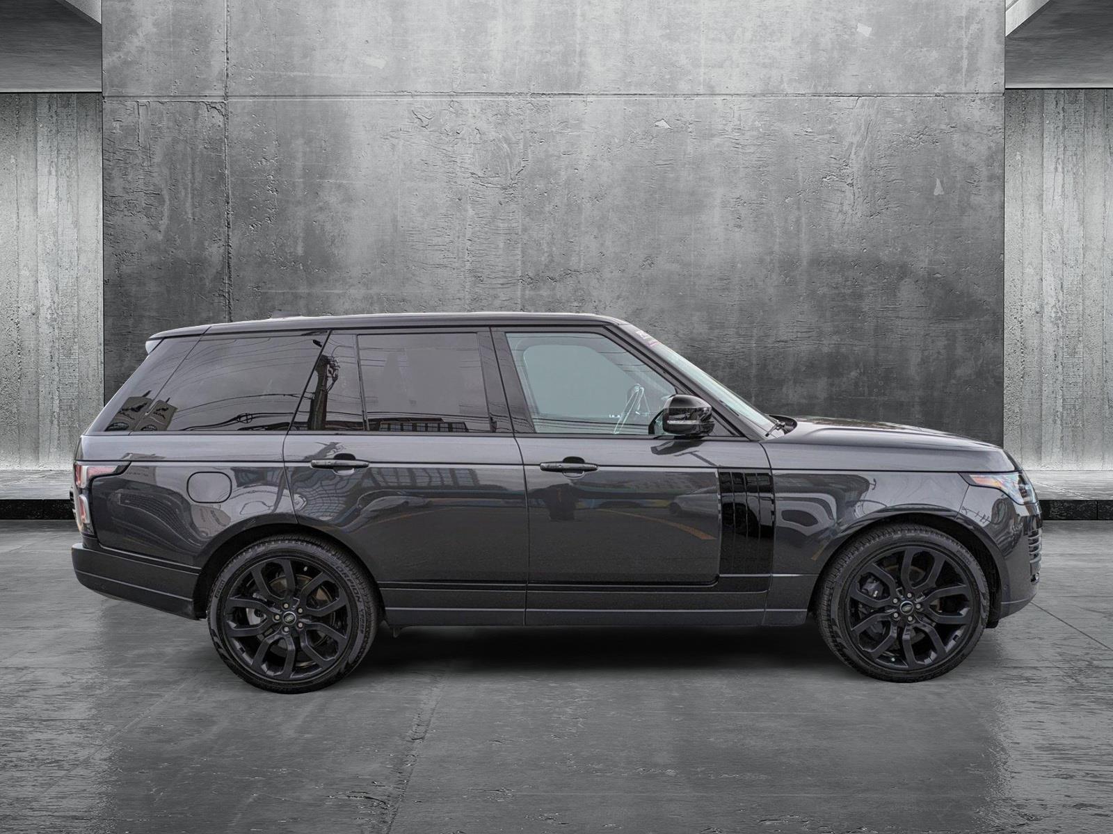 2021 Land Rover Range Rover Vehicle Photo in Bethesda, MD 20852