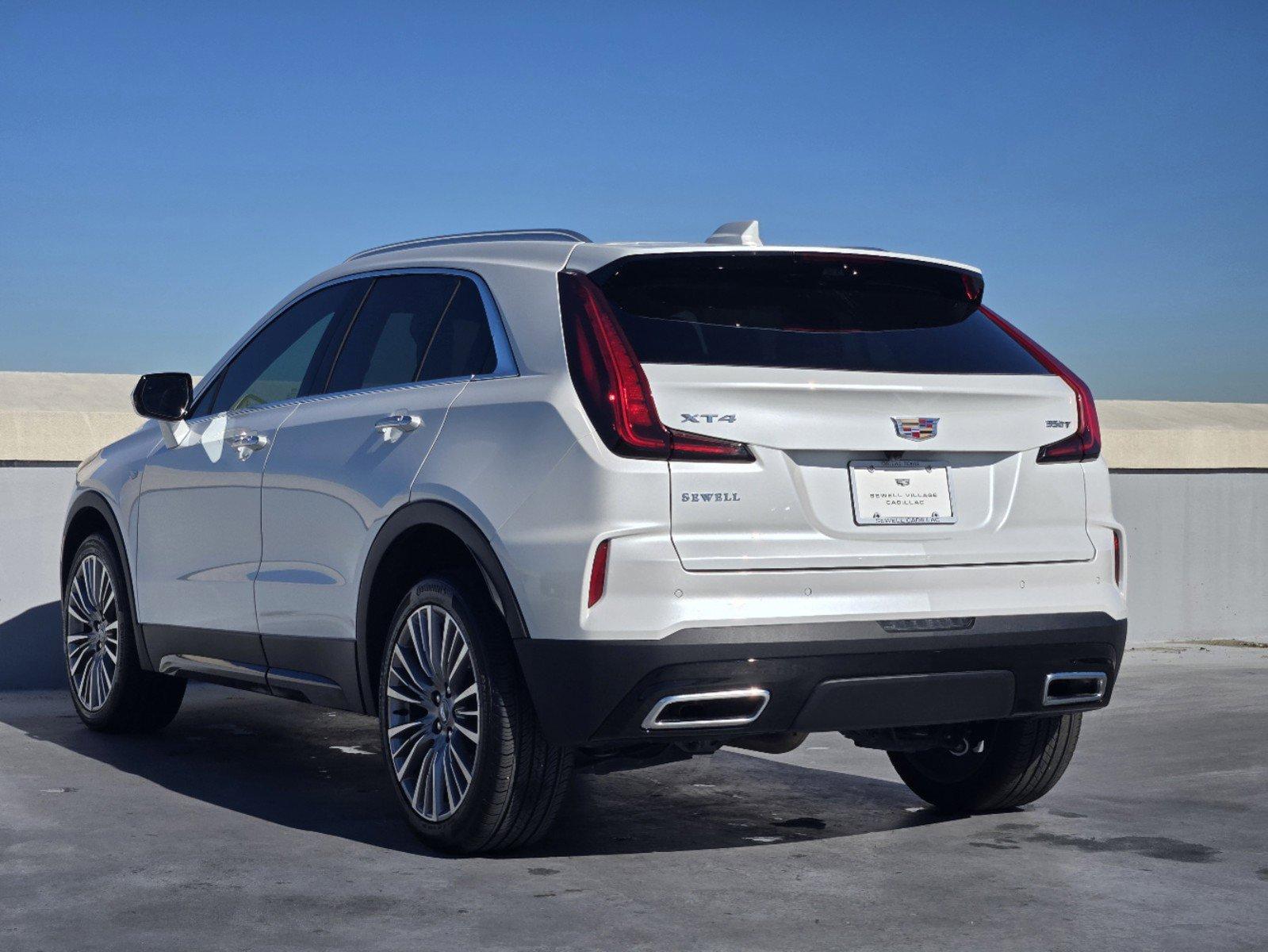 2024 Cadillac XT4 Vehicle Photo in DALLAS, TX 75209-3095