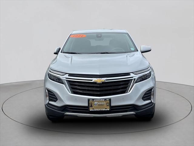 Used 2022 Chevrolet Equinox LT with VIN 3GNAXUEV0NL104498 for sale in Huntington, NY