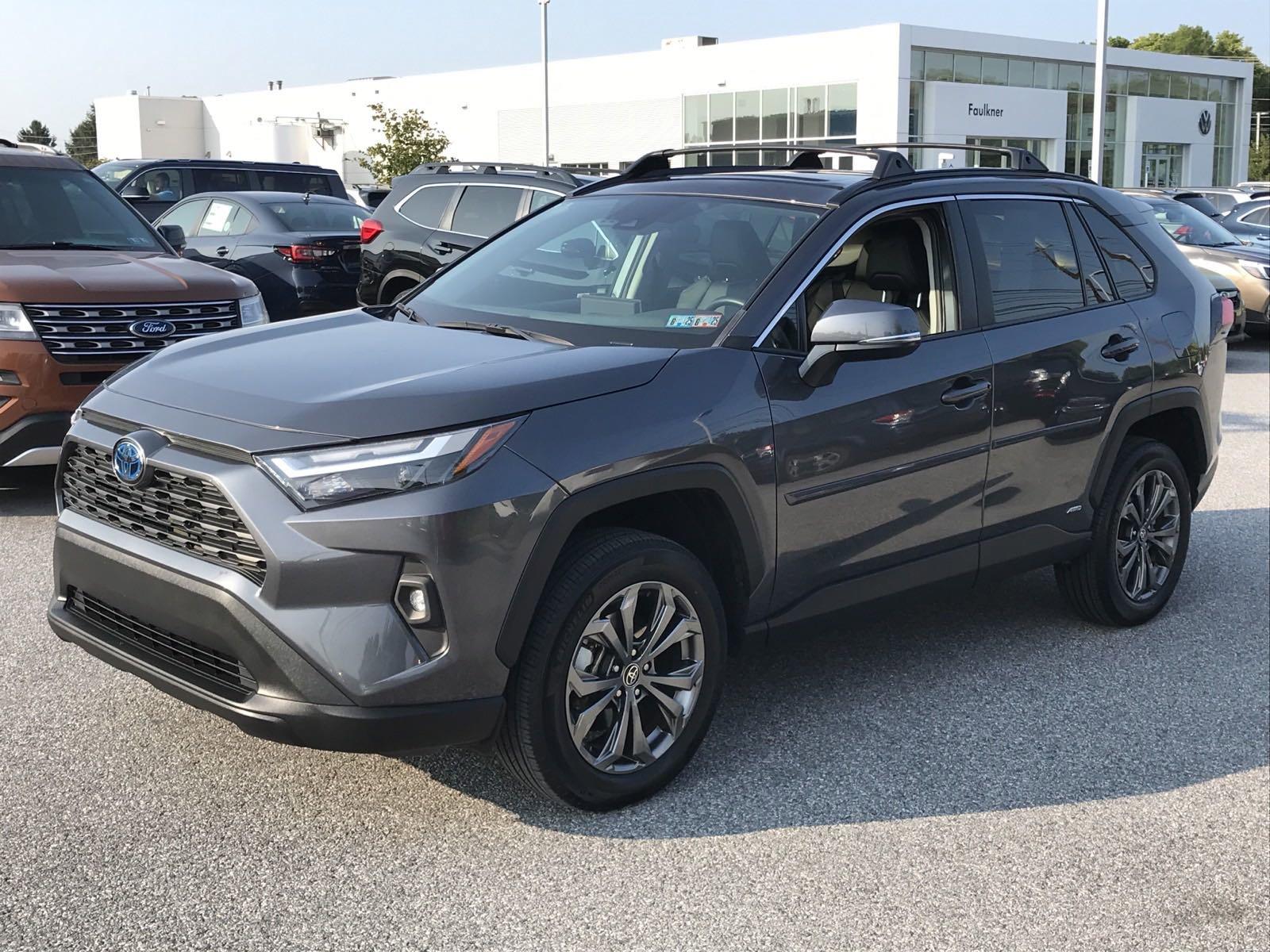 2022 Toyota RAV4 Vehicle Photo in Mechanicsburg, PA 17050