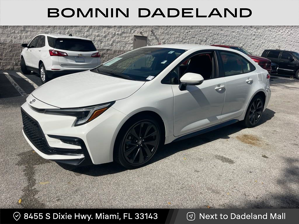 Used 2024 Toyota Corolla SE with VIN JTDS4MCE5R3522422 for sale in Miami, FL