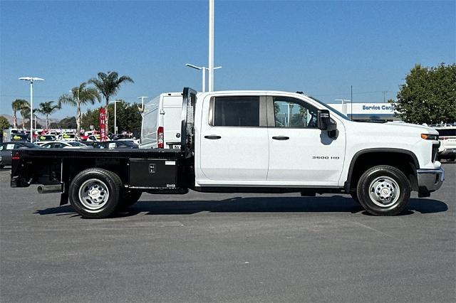 2024 Chevrolet Silverado 3500 HD Chassis Cab Vehicle Photo in SALINAS, CA 93907-2500