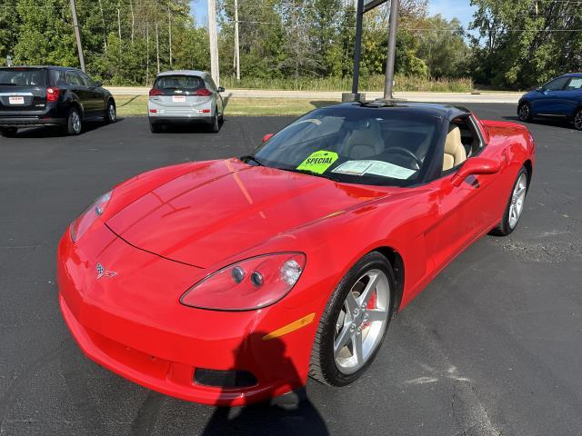 Used 2005 Chevrolet Corvette Base with VIN 1G1YY24U055125913 for sale in Kewaunee, WI