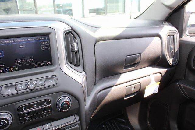 2024 Chevrolet Silverado 1500 Vehicle Photo in SAINT CLAIRSVILLE, OH 43950-8512