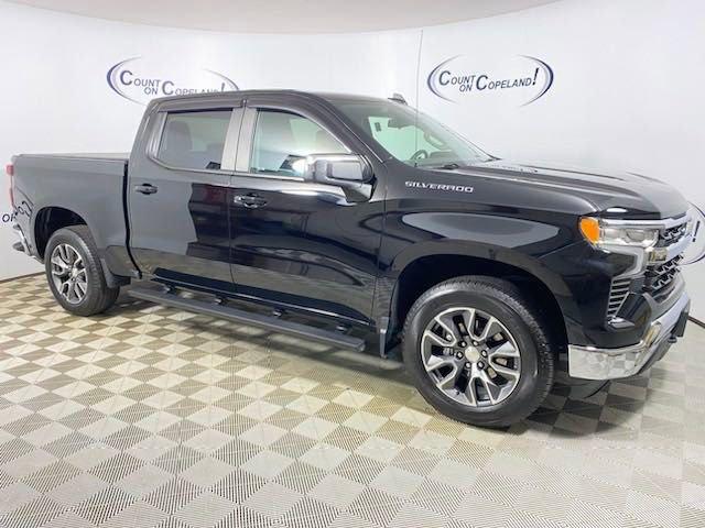 2022 Chevrolet Silverado 1500 Vehicle Photo in BROCKTON, MA 02301-7113