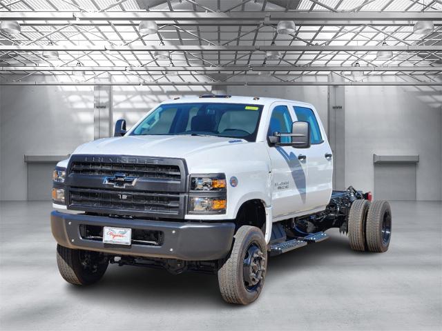 2024 Chevrolet Silverado 4500 HD Vehicle Photo in ENNIS, TX 75119-5114