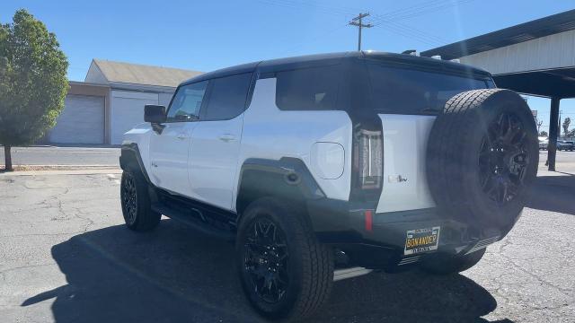 2025 GMC HUMMER EV SUV Vehicle Photo in TURLOCK, CA 95380-4918