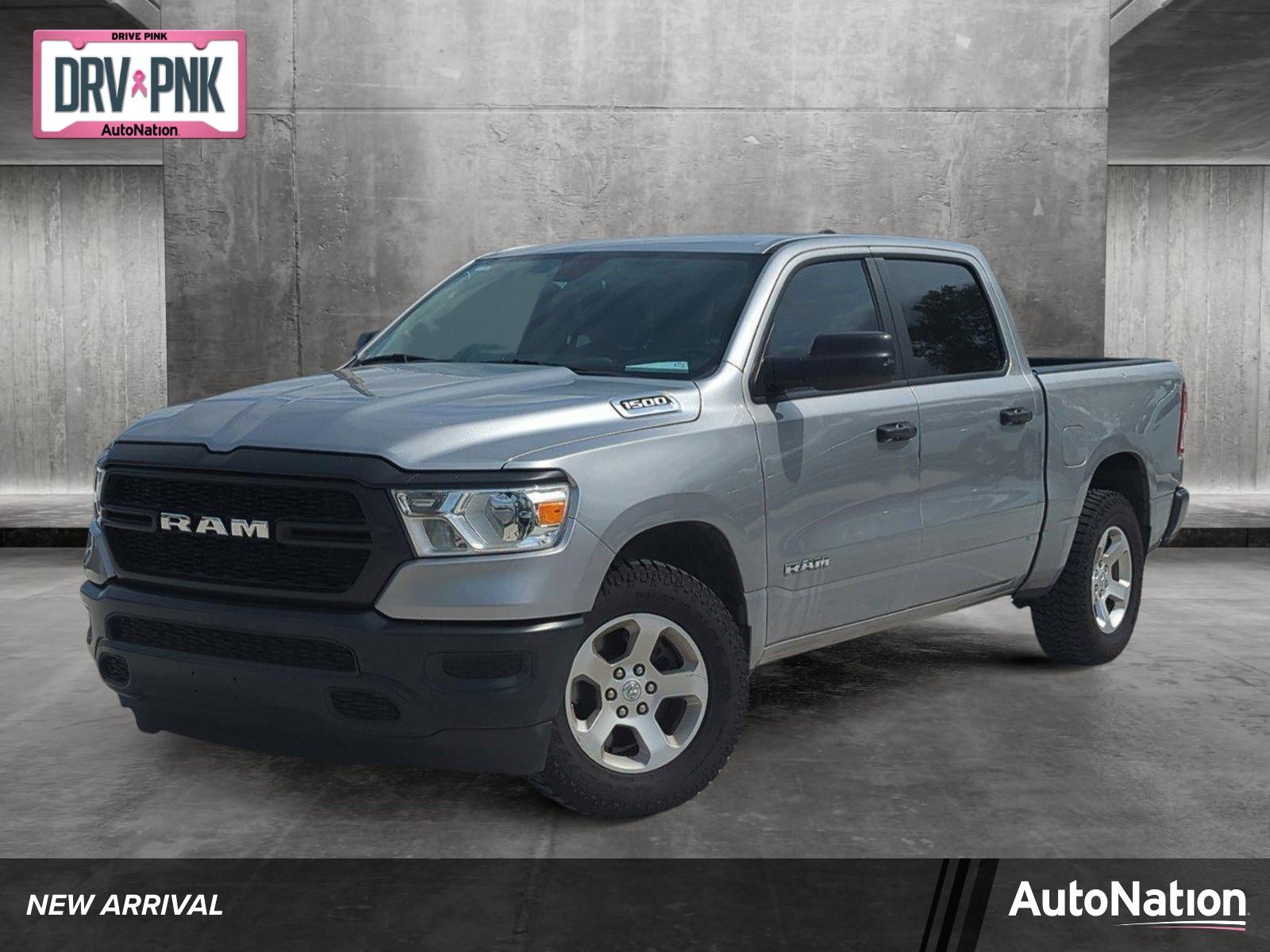 2019 Ram 1500 Vehicle Photo in Pembroke Pines, FL 33027