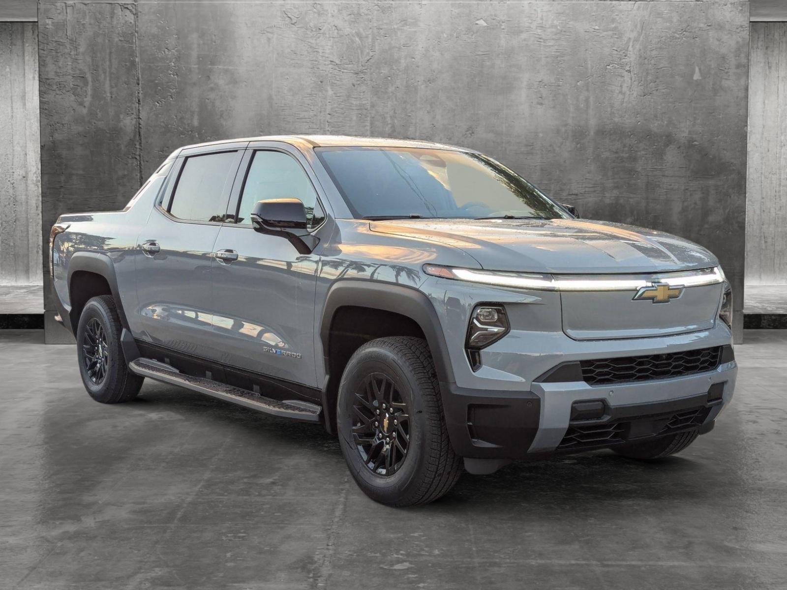 2025 Chevrolet Silverado EV Vehicle Photo in PEMBROKE PINES, FL 33024-6534