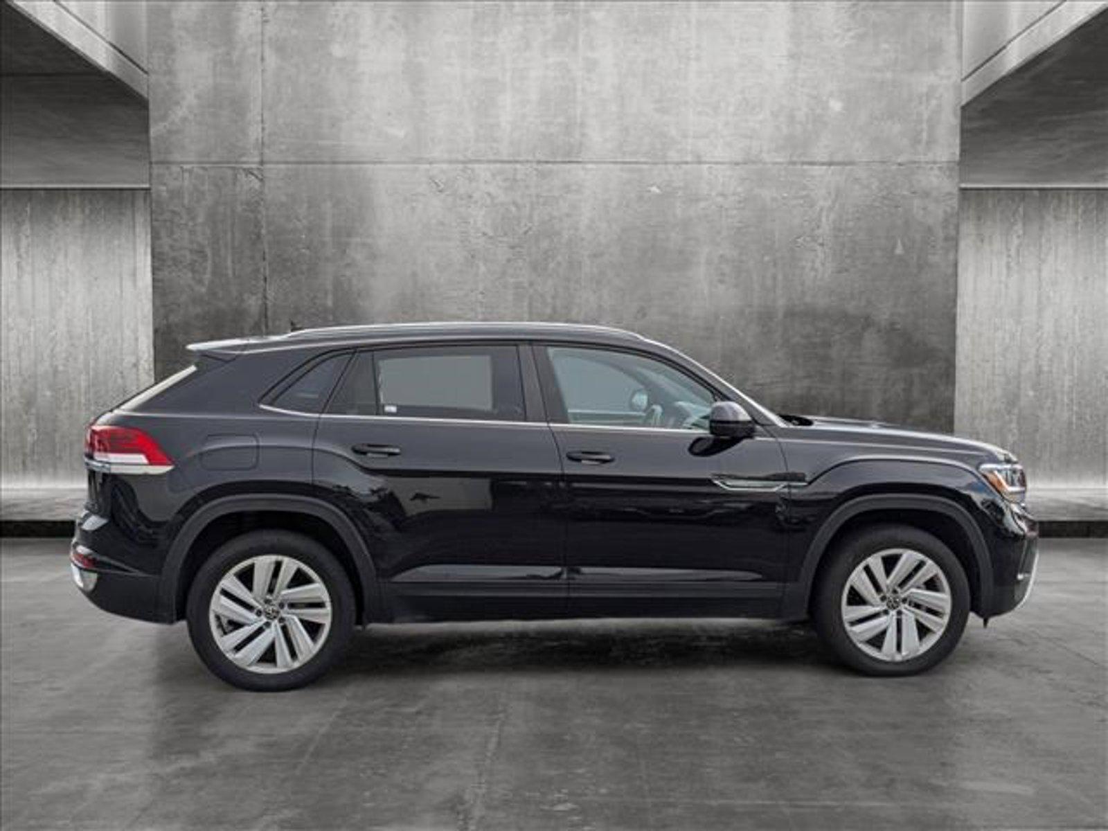 2022 Volkswagen Atlas Cross Sport Vehicle Photo in Tampa, FL 33614