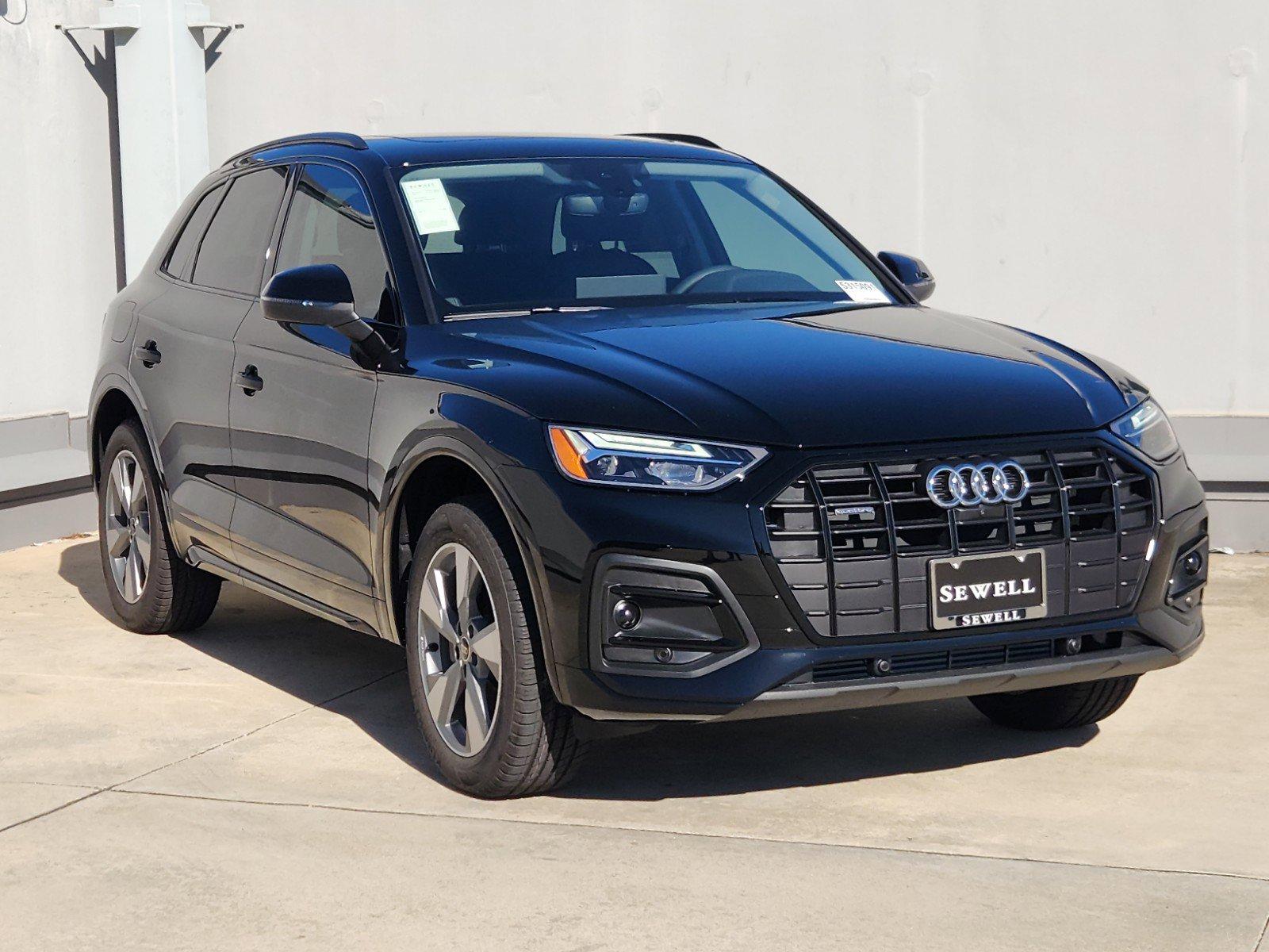 2025 Audi Q5 Vehicle Photo in SUGAR LAND, TX 77478