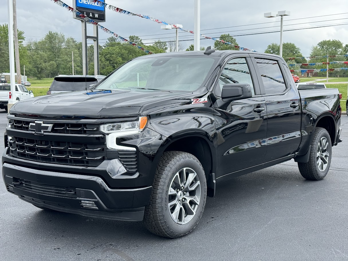 2024 Chevrolet Silverado 1500 Vehicle Photo in BOONVILLE, IN 47601-9633