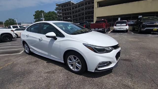 Used 2017 Chevrolet Cruze LT with VIN 1G1BE5SM5H7110609 for sale in Houston, TX