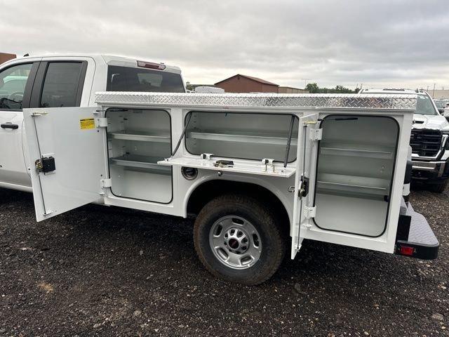 2024 GMC Sierra 2500 HD Vehicle Photo in MEDINA, OH 44256-9631