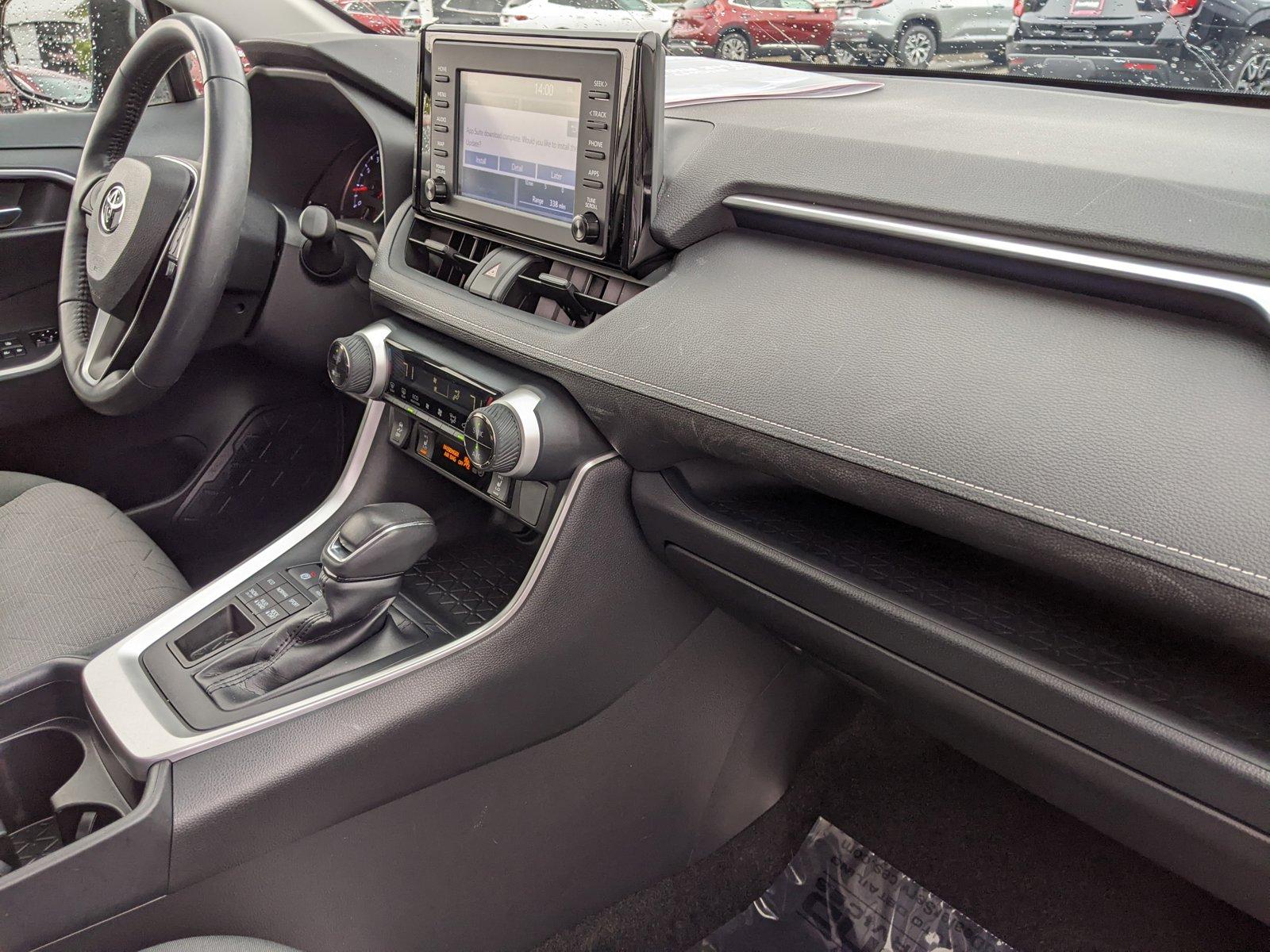 2019 Toyota RAV4 Vehicle Photo in LAUREL, MD 20707-4697