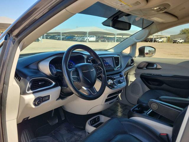 2020 Chrysler Pacifica Vehicle Photo in MIDLAND, TX 79703-7718