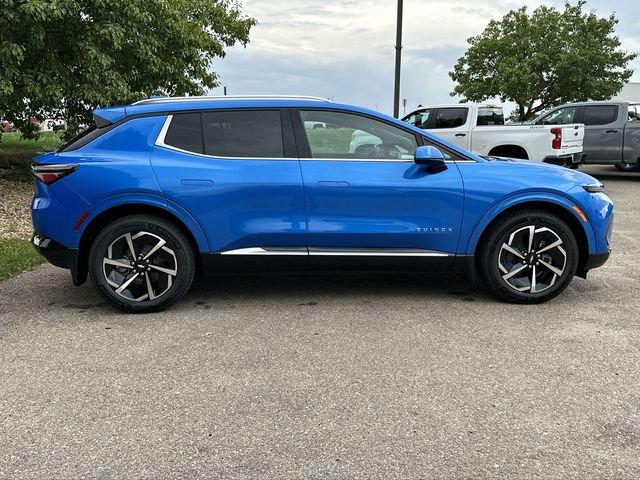 2024 Chevrolet Equinox EV Vehicle Photo in GREELEY, CO 80634-4125