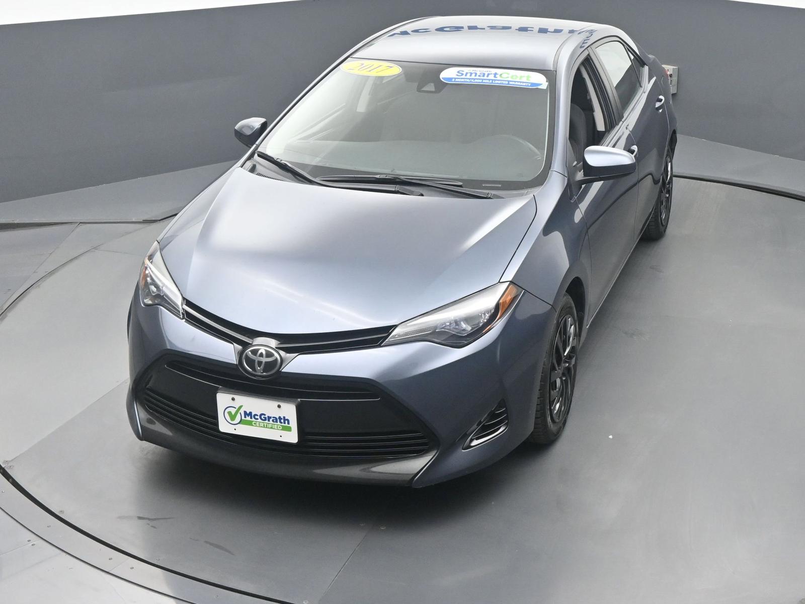 2017 Toyota Corolla Vehicle Photo in Cedar Rapids, IA 52402