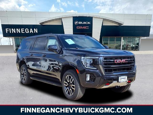 2024 GMC Yukon XL Vehicle Photo in ROSENBERG, TX 77471-5675