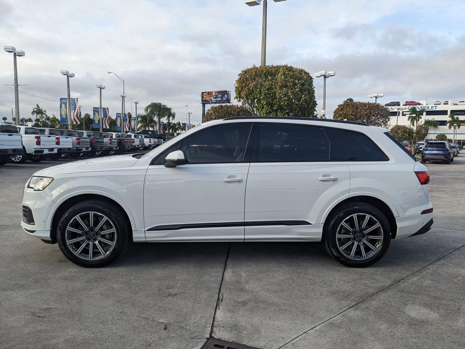 2024 Audi Q7 Vehicle Photo in MIAMI, FL 33172-3015