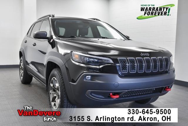 2020 Jeep Cherokee Vehicle Photo in Akron, OH 44312