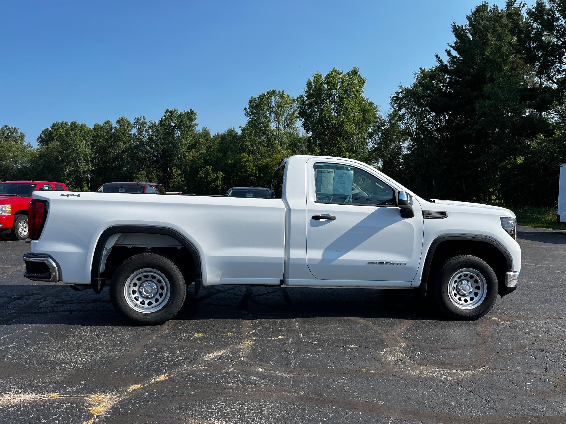 2024 GMC Sierra 1500 Vehicle Photo in CLARE, MI 48617-9414