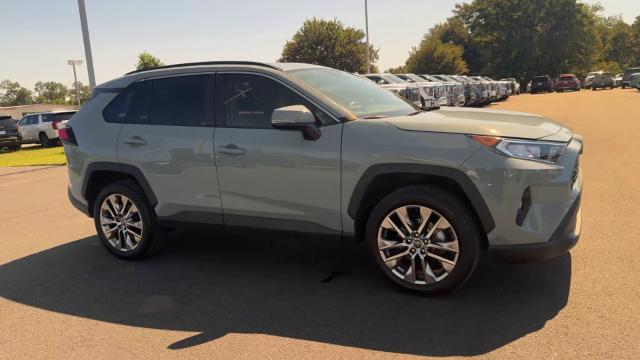 Used 2020 Toyota RAV4 XLE Premium with VIN 2T3A1RFV5LW086804 for sale in Thomasville, GA