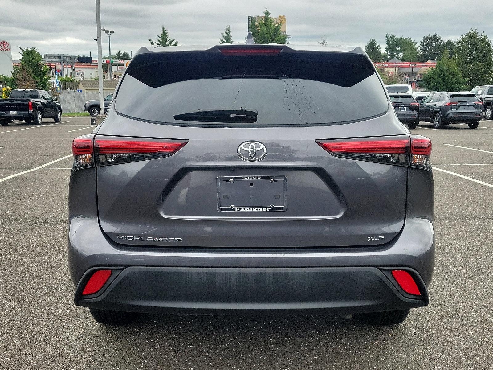 2022 Toyota Highlander Vehicle Photo in Trevose, PA 19053