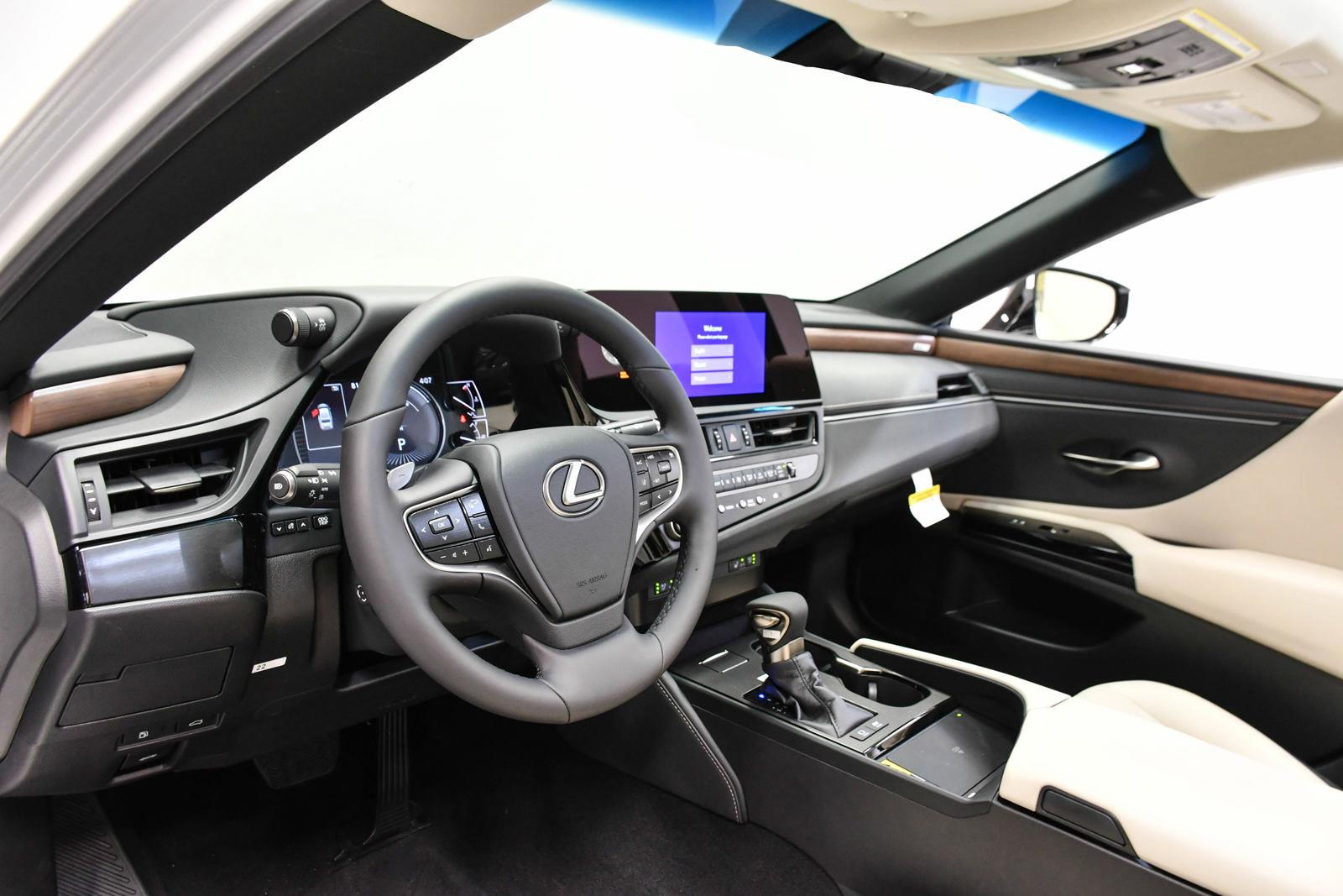 2025 Lexus ES 300h Vehicle Photo in DALLAS, TX 75235