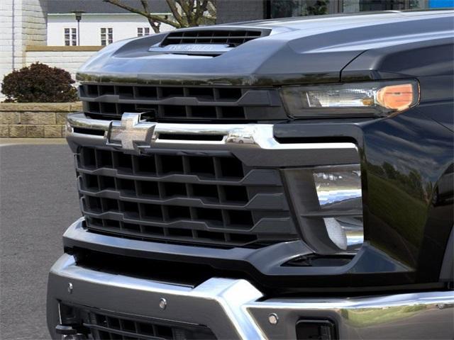 2025 Chevrolet Silverado 2500 HD Vehicle Photo in GRAND BLANC, MI 48439-8139