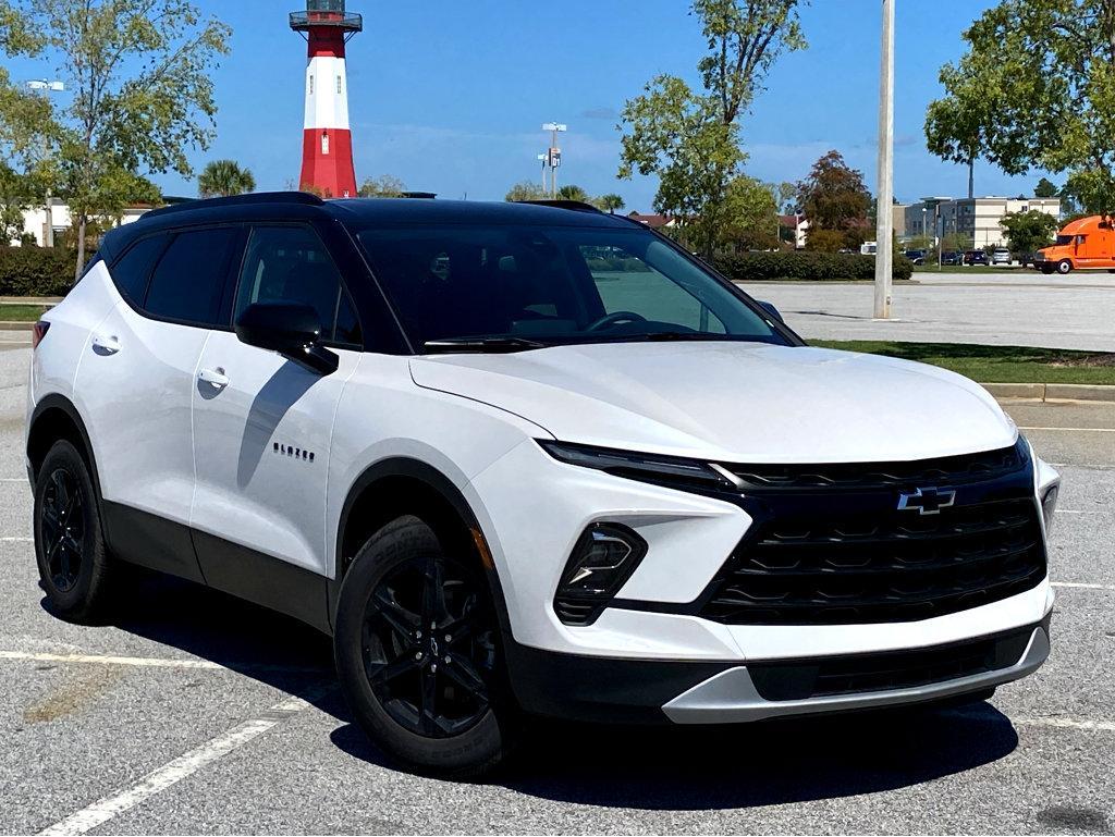 2025 Chevrolet Blazer Vehicle Photo in POOLER, GA 31322-3252