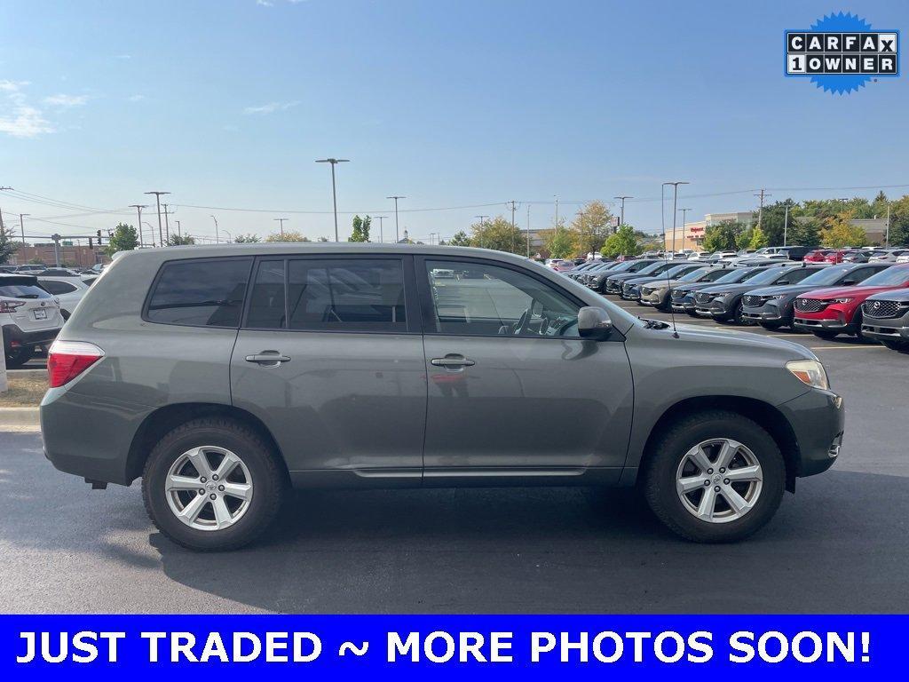 2009 Toyota Highlander Vehicle Photo in Saint Charles, IL 60174