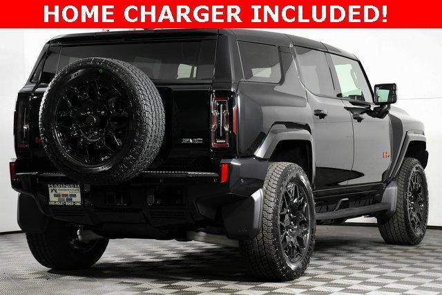 2024 GMC HUMMER EV SUV Vehicle Photo in PUYALLUP, WA 98371-4149