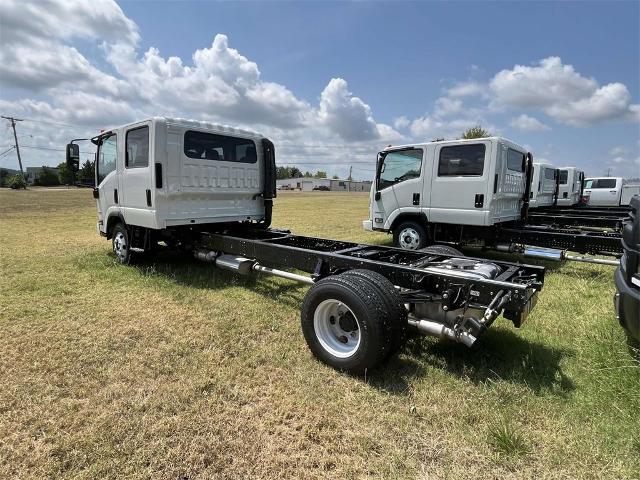 2025 Chevrolet Low Cab Forward 3500 Vehicle Photo in ALCOA, TN 37701-3235