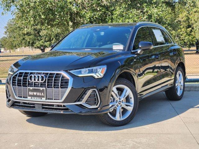 2024 Audi Q3 Vehicle Photo in HOUSTON, TX 77090