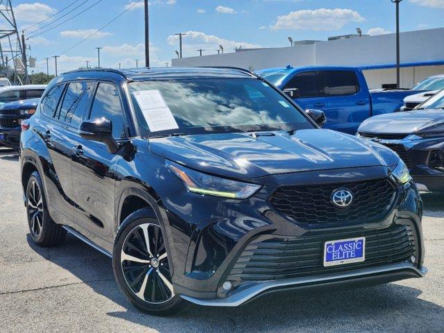 2021 Toyota Highlander Vehicle Photo in SUGAR LAND, TX 77478-0000