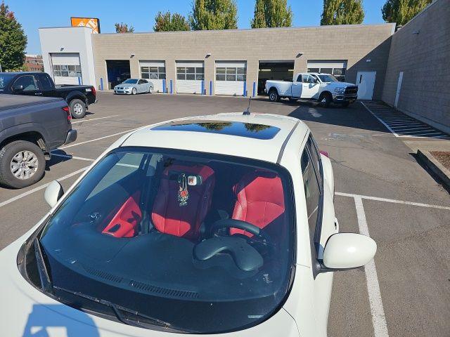 2011 Nissan JUKE Vehicle Photo in Salem, OR 97301