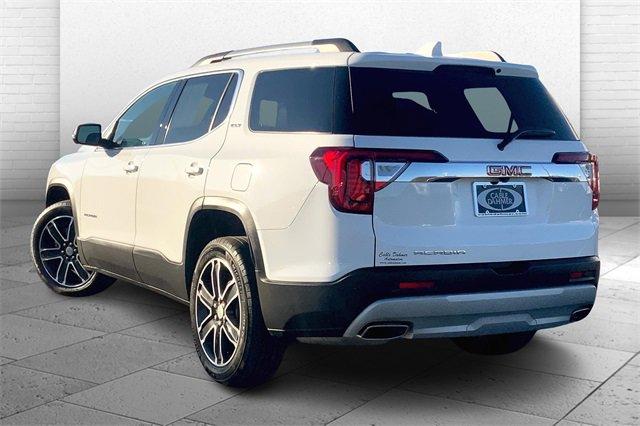 2023 GMC Acadia Vehicle Photo in TOPEKA, KS 66609-0000