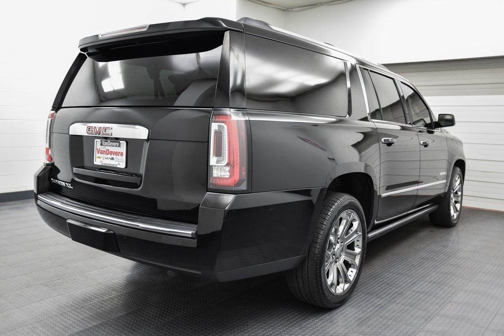 2015 GMC Yukon XL Vehicle Photo in AKRON, OH 44303-2185