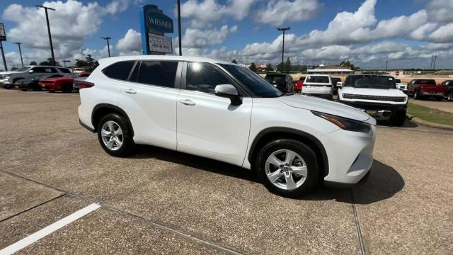 Used 2023 Toyota Highlander L with VIN 5TDKDRAH7PS027449 for sale in Huntsville, TX