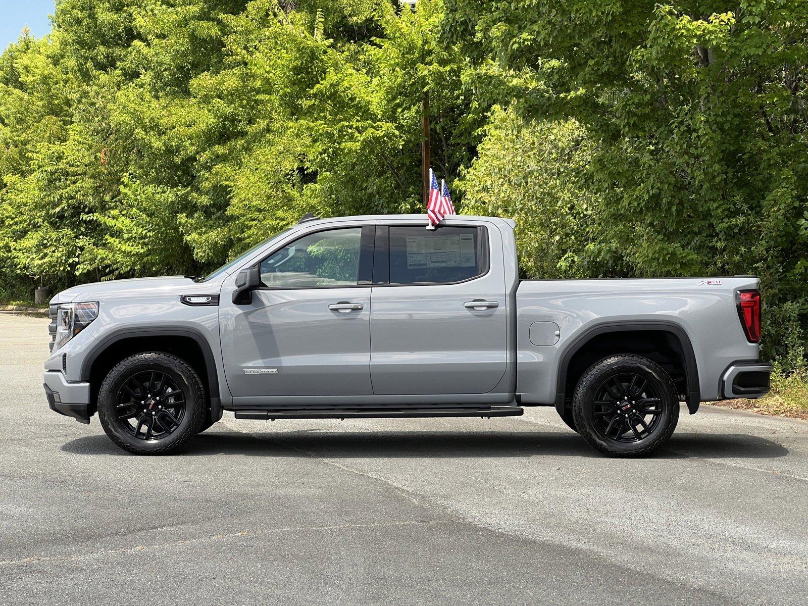 2024 GMC Sierra 1500 Vehicle Photo in MONROE, NC 28110-8431