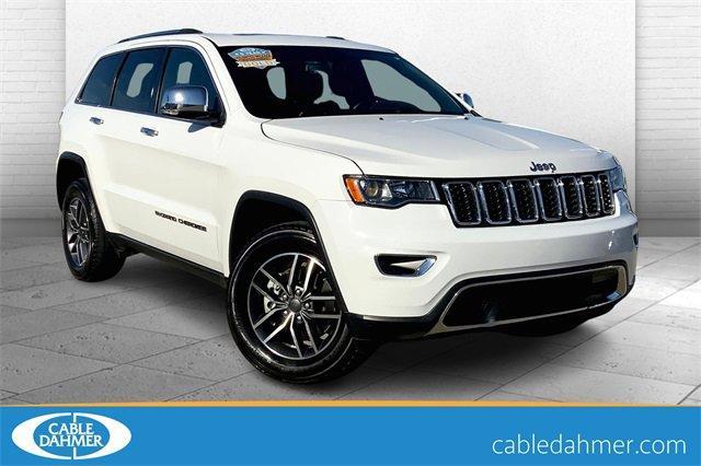 2022 Jeep Grand Cherokee WK Vehicle Photo in TOPEKA, KS 66609-0000