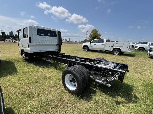 2025 Chevrolet 3500 HG LCF Gas Vehicle Photo in ALCOA, TN 37701-3235