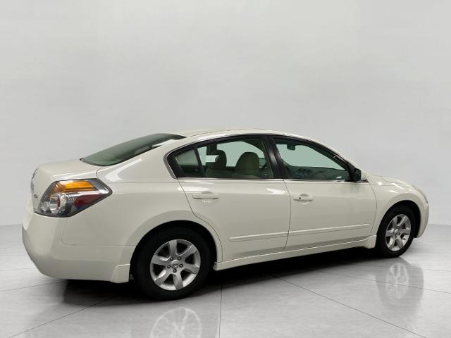 2009 Nissan Altima Vehicle Photo in Appleton, WI 54913