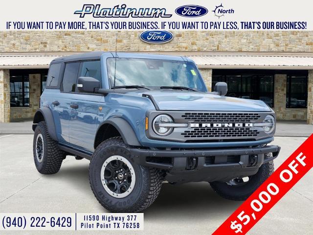 2024 Ford Bronco Vehicle Photo in Pilot Point, TX 76258-6053