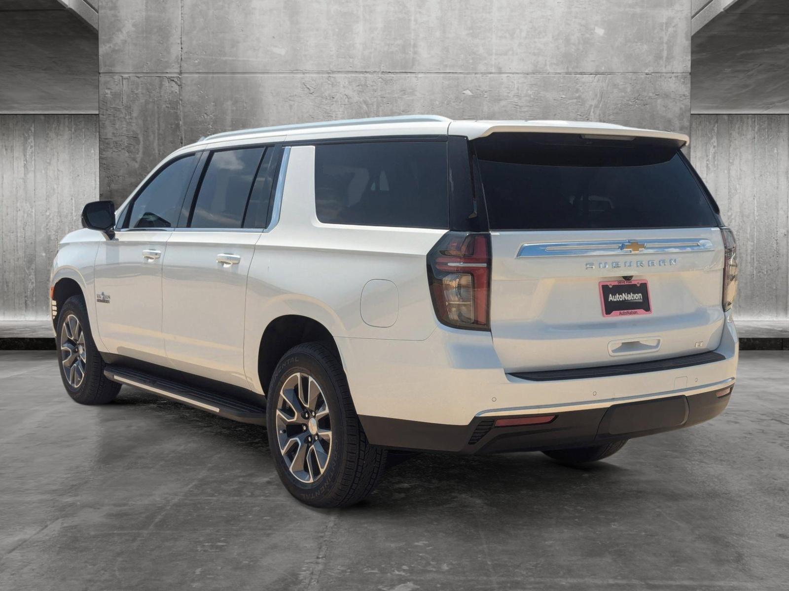 2024 Chevrolet Suburban Vehicle Photo in CORPUS CHRISTI, TX 78412-4902