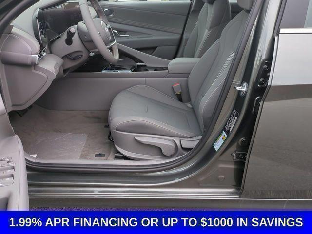 2024 Hyundai ELANTRA Vehicle Photo in Merrillville, IN 46410