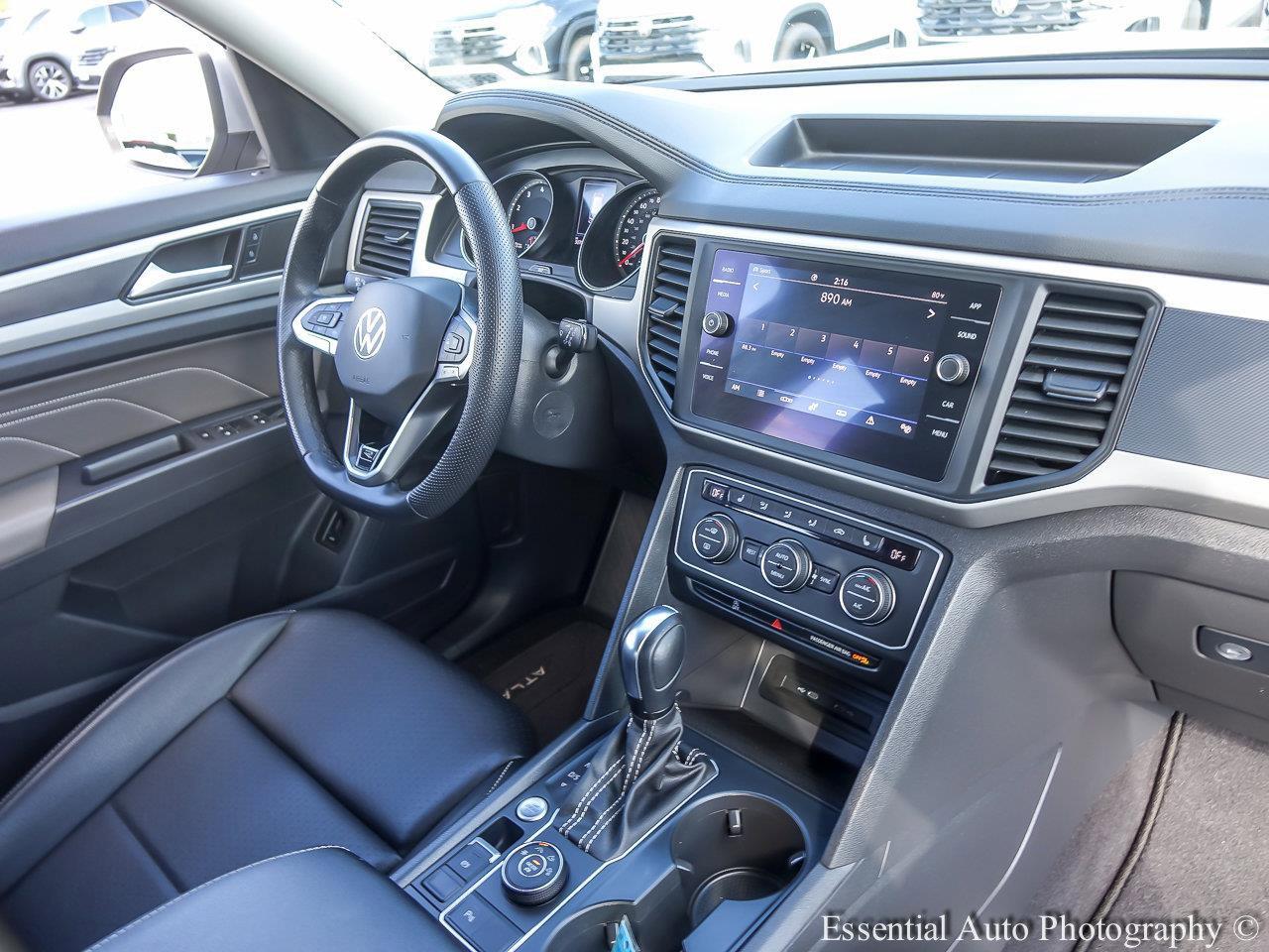 2021 Volkswagen Atlas Vehicle Photo in Saint Charles, IL 60174